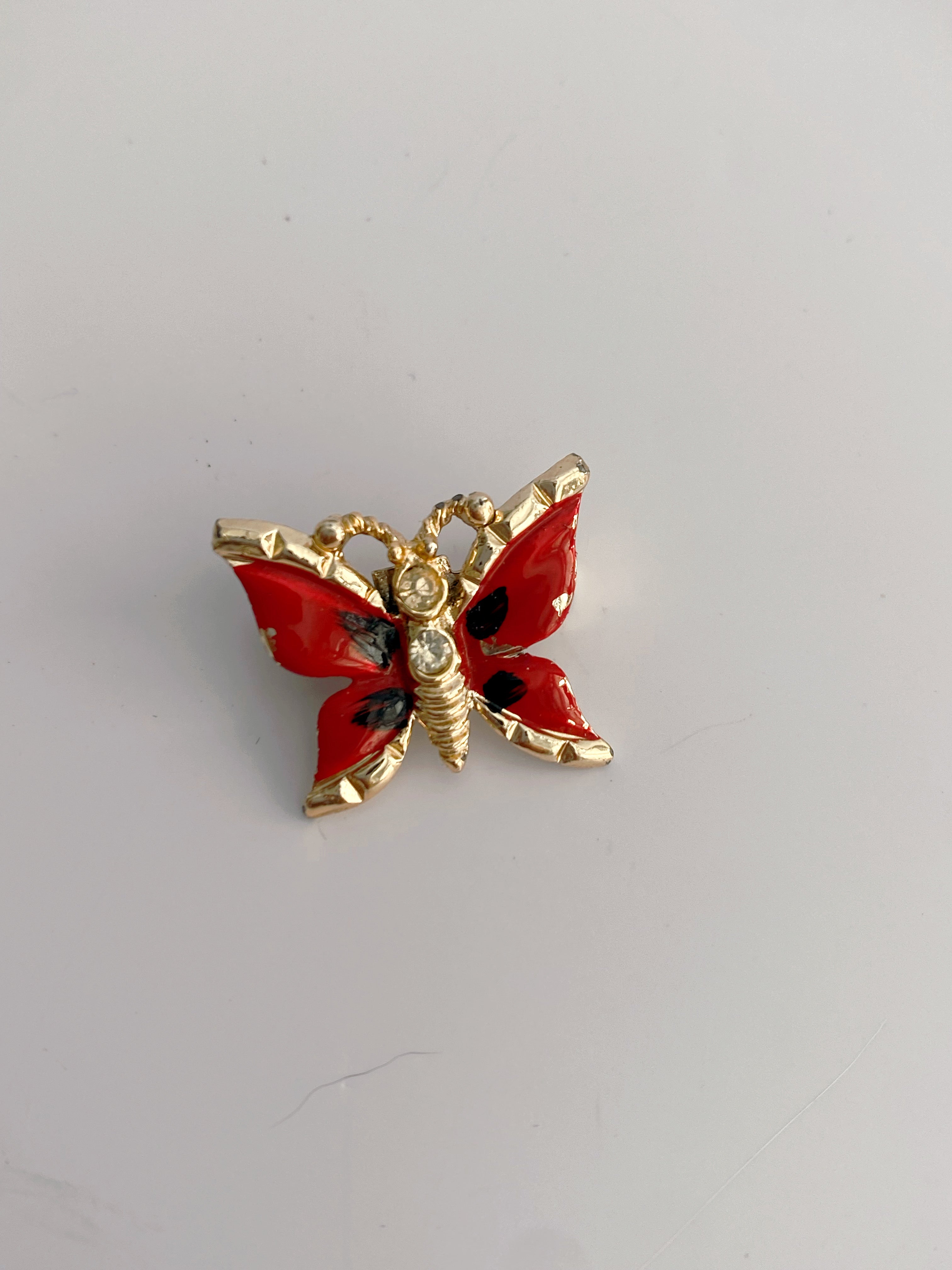 BUTTERFLY Pin